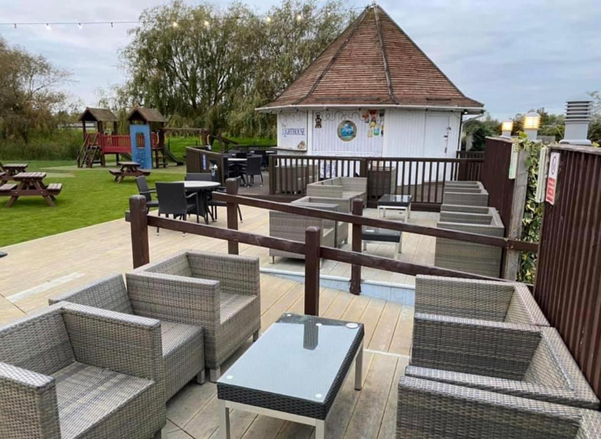 Private Rented Caravan Situated At Southview Holiday Park Winthorpe  Buitenkant foto