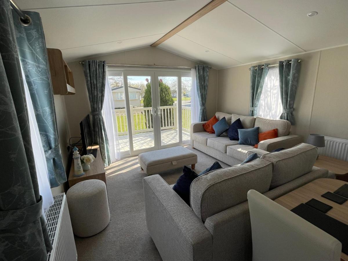Private Rented Caravan Situated At Southview Holiday Park Winthorpe  Buitenkant foto