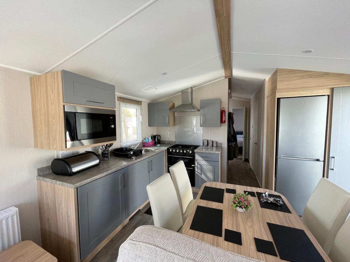 Private Rented Caravan Situated At Southview Holiday Park Winthorpe  Buitenkant foto